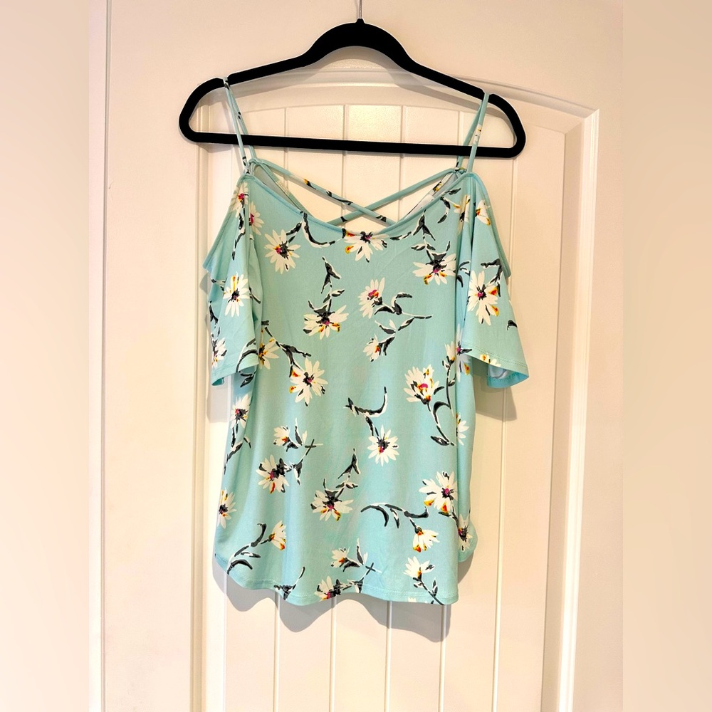 Kaileigh Valette back detail cold shoulder top